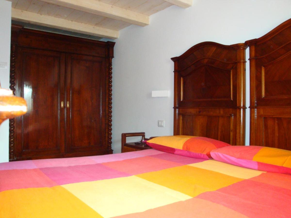 Da Andrea E Raffaella Guest House Sant'Anna d'Alfaedo Екстериор снимка