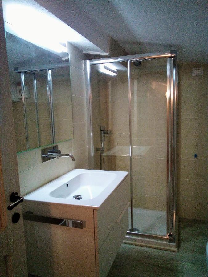 Da Andrea E Raffaella Guest House Sant'Anna d'Alfaedo Екстериор снимка